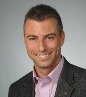Oliver Durrer Headshot